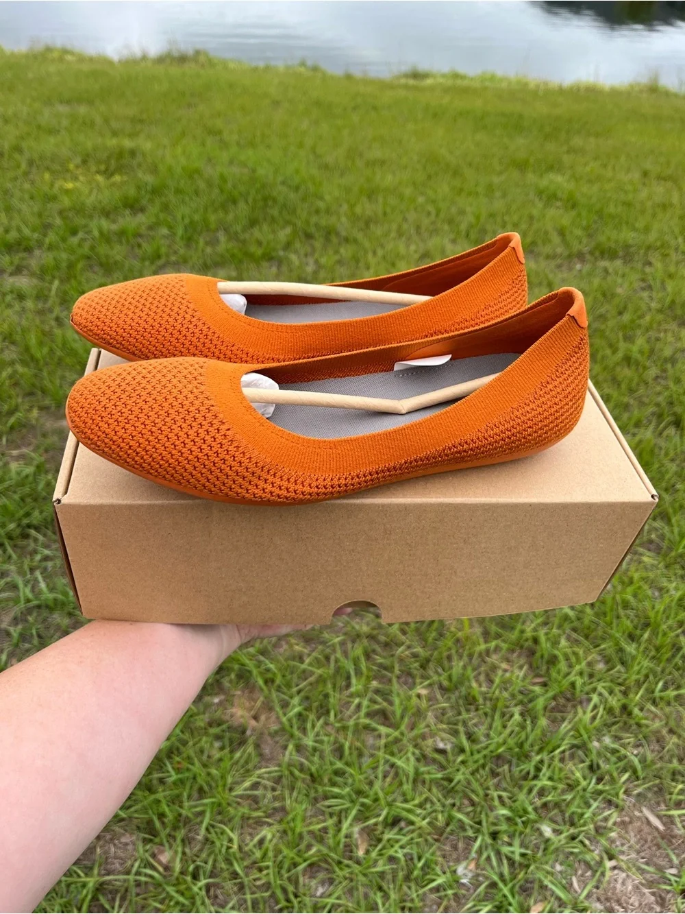 New In Box Allbirds Women’s Tree Breezer Flats in Honey Rust Size 7, 8.5,9.5